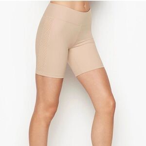 (VICTORIA’S SECRET SPORT) shorts